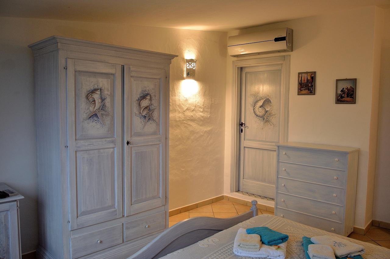 Villa Sprafundu La Maddalena  Ngoại thất bức ảnh