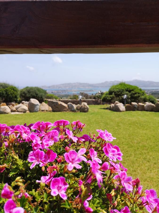 Villa Sprafundu La Maddalena  Ngoại thất bức ảnh