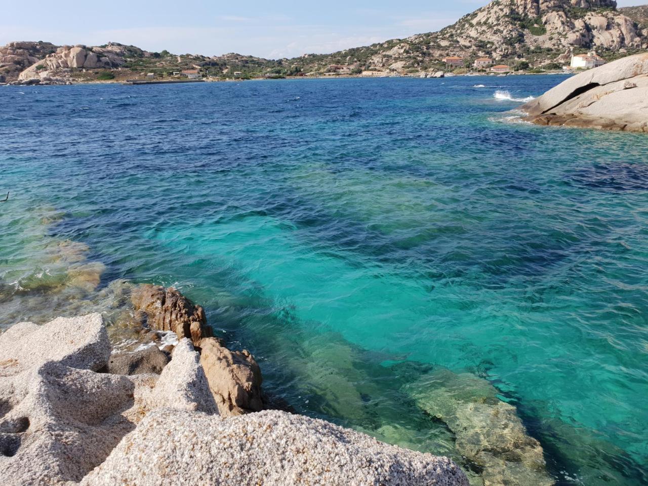 Villa Sprafundu La Maddalena  Ngoại thất bức ảnh