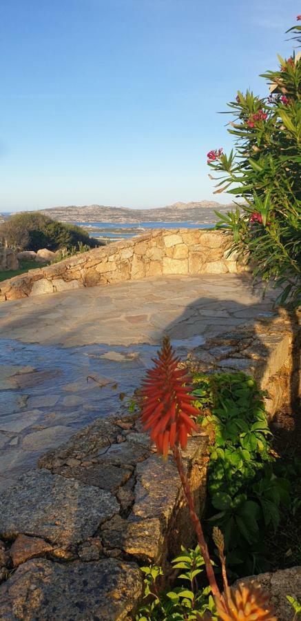 Villa Sprafundu La Maddalena  Ngoại thất bức ảnh